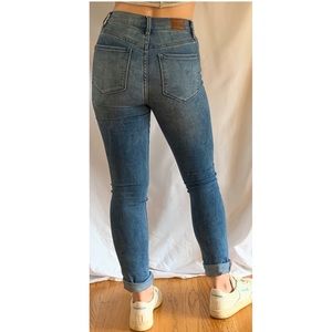 BDG URBAN OUTFITTERS Twig High Rise Jean